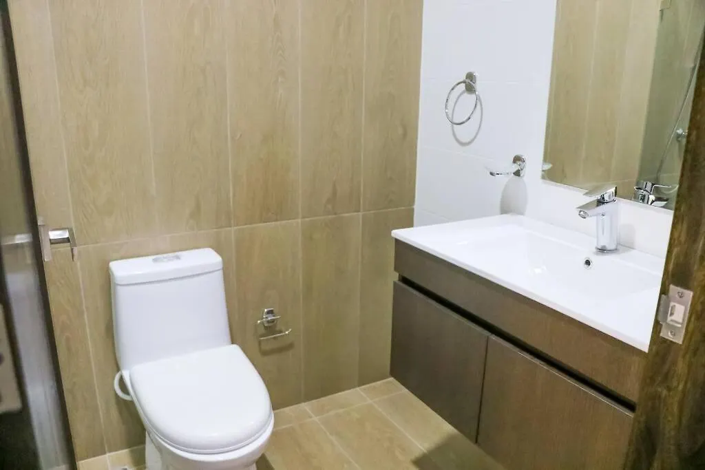 Rialto Residences / Pool And Gym / Luxury Apartment Santiago De Los Caballeros