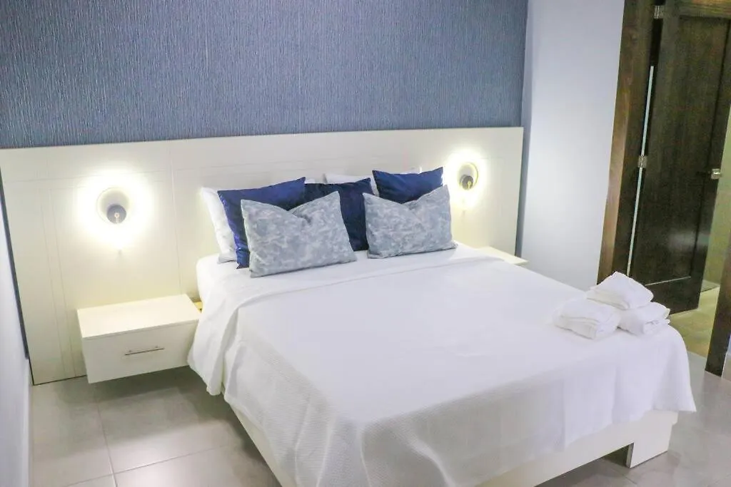 Rialto Residences / Pool And Gym / Luxury Apartment Santiago De Los Caballeros 0*,